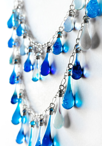 glass teardrop waterfall necklace