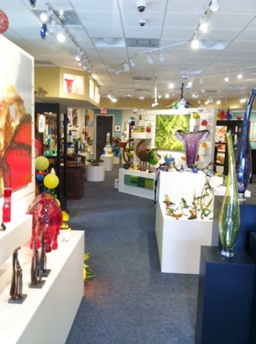 A gallery for handmade goods. Read how artists can help their galleries sell more at www.ArtsyShark.com